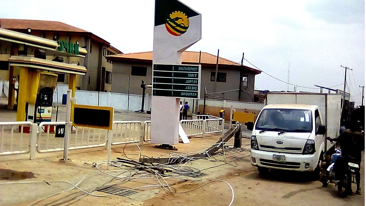 Fuel Subsidy: FG Trashes Subsidy, Litre Now between ₦488 and ₦577