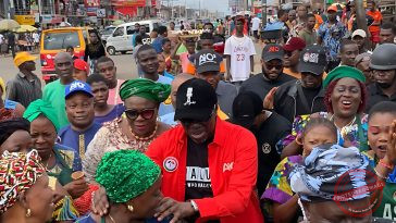 Edo Elections: Ighodalo’s Wife Ifeyinwa Wins Over Market Women with Fabrics and Aprons, Secures Strong Endorsement for PDP Candidate